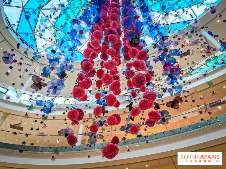 Les bouteilles à la mer, l'exposition poétique et florale autour de la pollution à Beaugrenelle