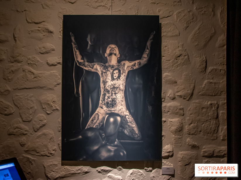 Exposition tatouage Idan Wizen La Peau Repensée galerie La Lison