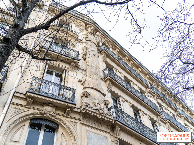 La plus grande cariatide de Paris