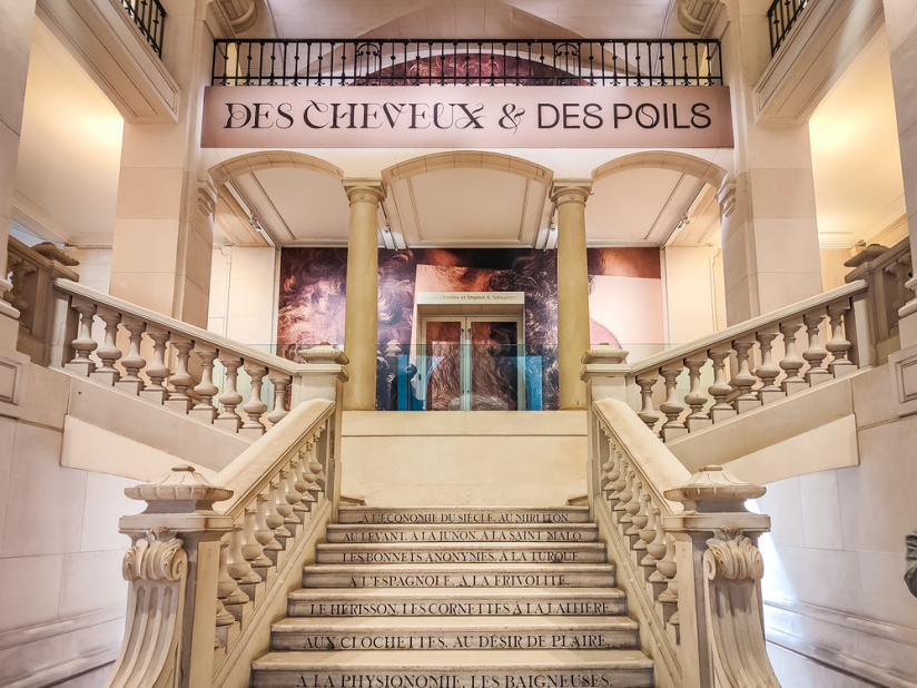 Des cheveux et des poils, l'exposition poilante du musée des Arts décoratifs - nos photos - IMG20230405110841
