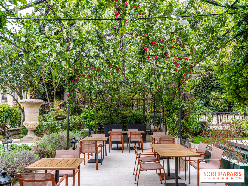 Summer by la Bauhinia, le restaurant terrasse par Quentin Testart au Shangri-La Paris -  pergola