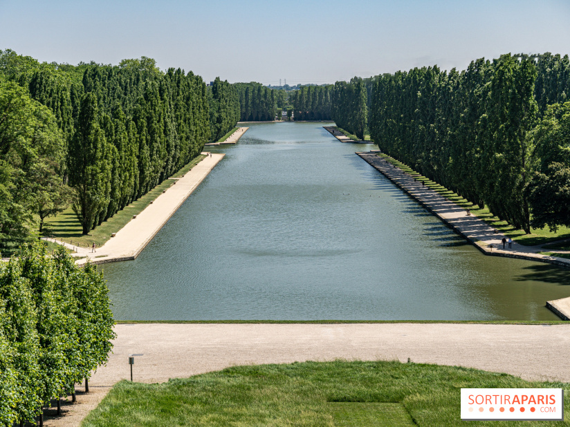 Le Gué, l'installation éphémère du Domaine de Sceaux qui fait marcher sur l'eau -  grand canal
