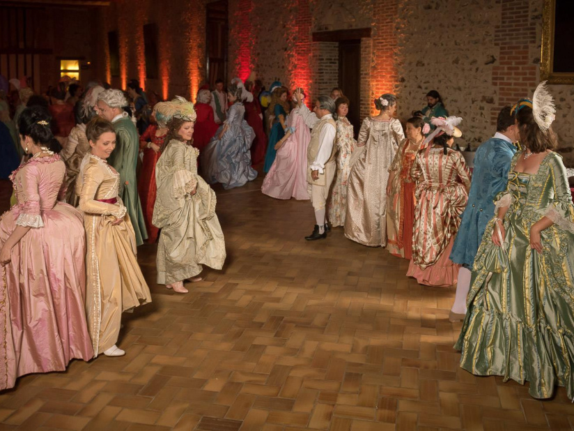 Bal des Insugents - 35695474 1720588804724238 5199106148585701376 o