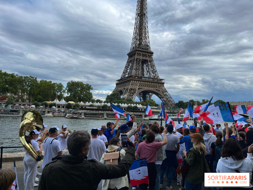 Athlètes et flambeau de Paris 2024 - IMG 4066