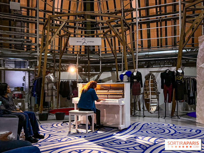 Spectacle d'ombres au Printemps Haussmann - IMG 4360 jpg