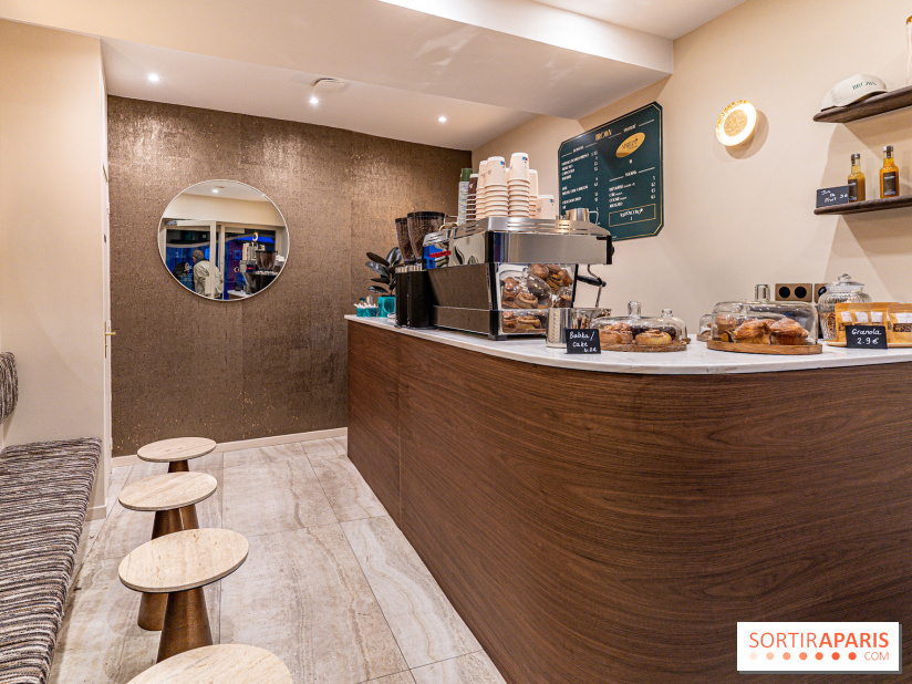 Brown Coffee shop