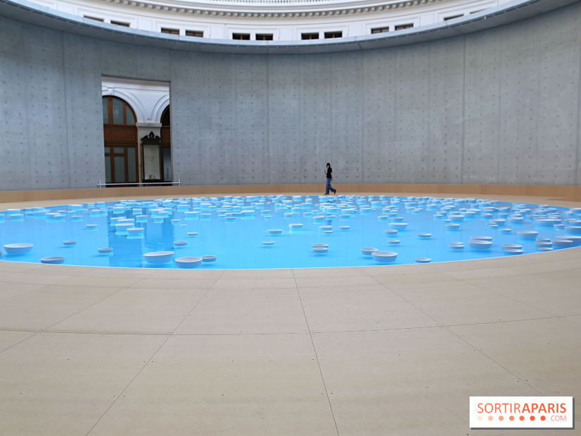 Clinamen, nos photos de l'une installation aquatique et musicale à la Bourse de Commerce - Clinamen Bourse de Commerce 1