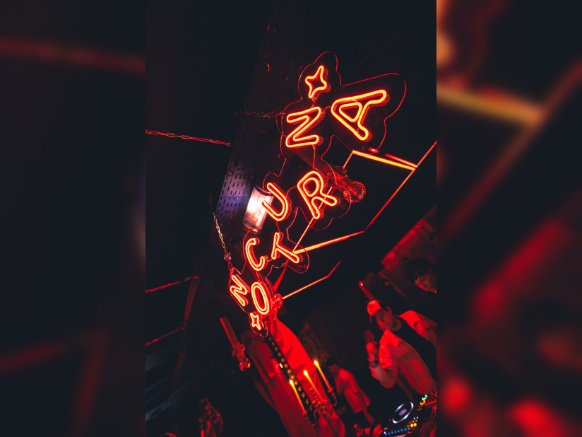 Nocturna au Medusarium De Paris : Une soirée house dans une boîte insolite de Paris - A7300009 Enhanced NR