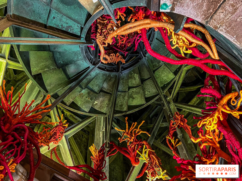 Paris Design Week 2025: une œuvre textile s'invite dans la Colonne de Juillet, place de la Bastille - IMG 7304 jpg