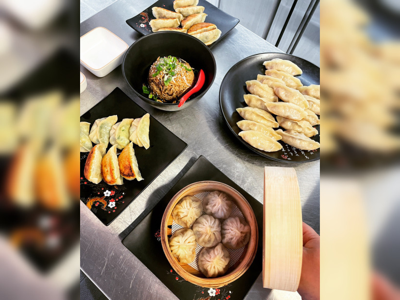 Hutong Paris - E7EFD28F 5B76 4F44 A551 342A7B763665 1 105 c