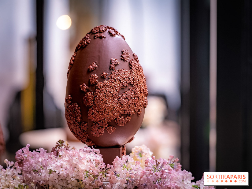 L'Oeuf de Pâques floral du George V Paris 2026 par Michael Bartocetti - les photos