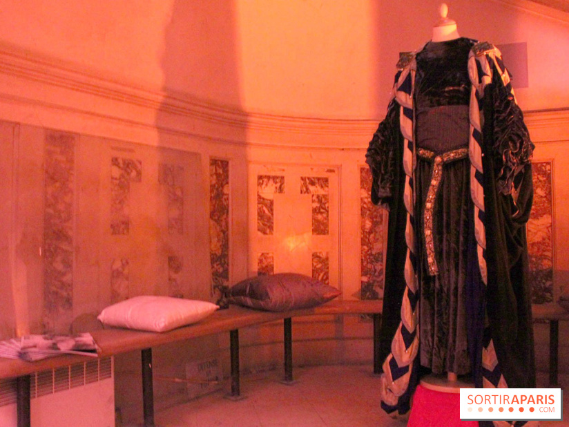 Peris By les Ambassadeurs