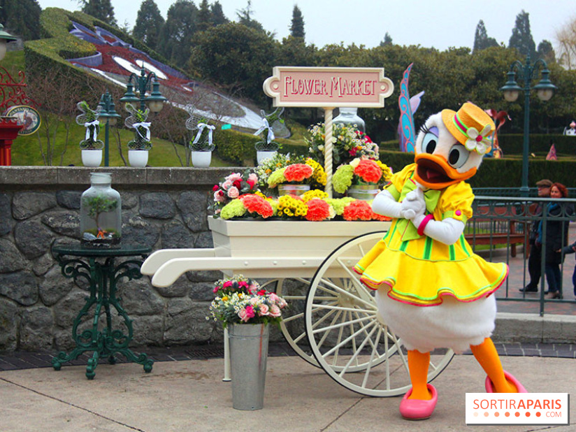 Le Printemps s'installe à Disneyland Paris