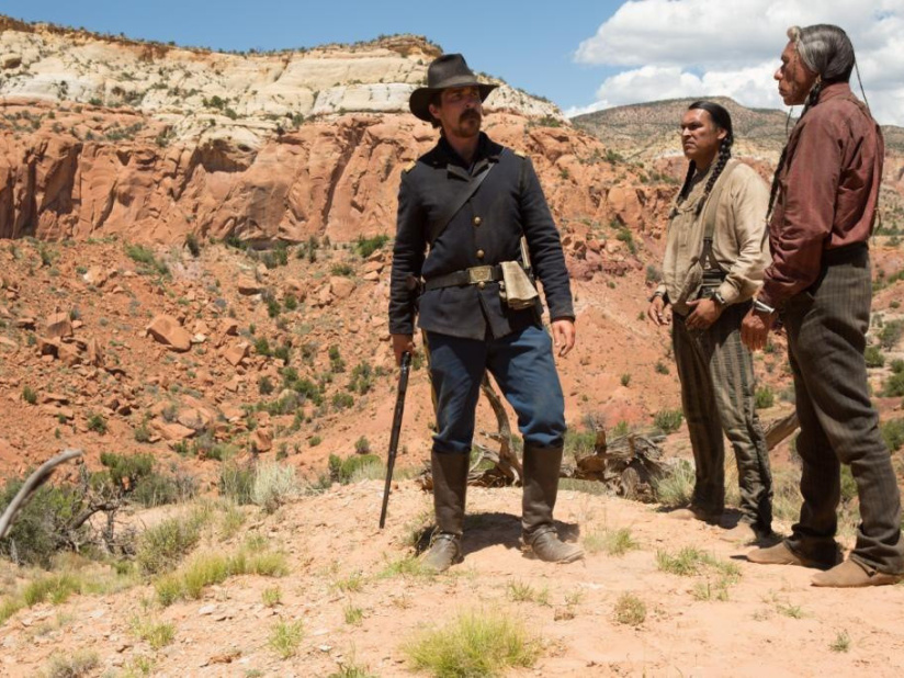 HOSTILES, les photos officielles
