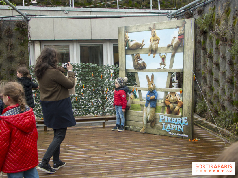 Chasse aux oeufs de Pâques Pierre Lapin au BHV Marais : les photos