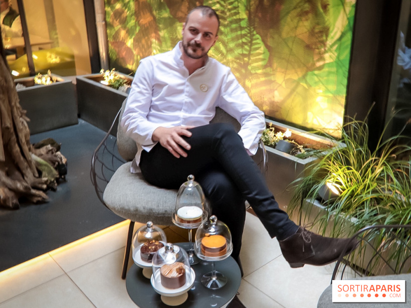 Tea-time Hotel Duo by Kevin Lacote