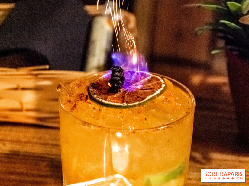 The 46 Bar, un coffee-shop et bar à cocktails à Paris