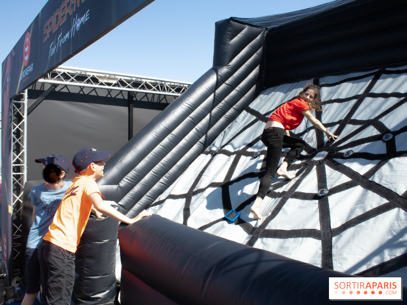 Album photo : les animations spider-man de la Tour Montparnasse