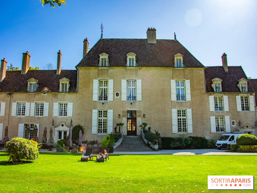 Le Château de Vault-de-Lugny, un écrin royal à deux heures de Paris