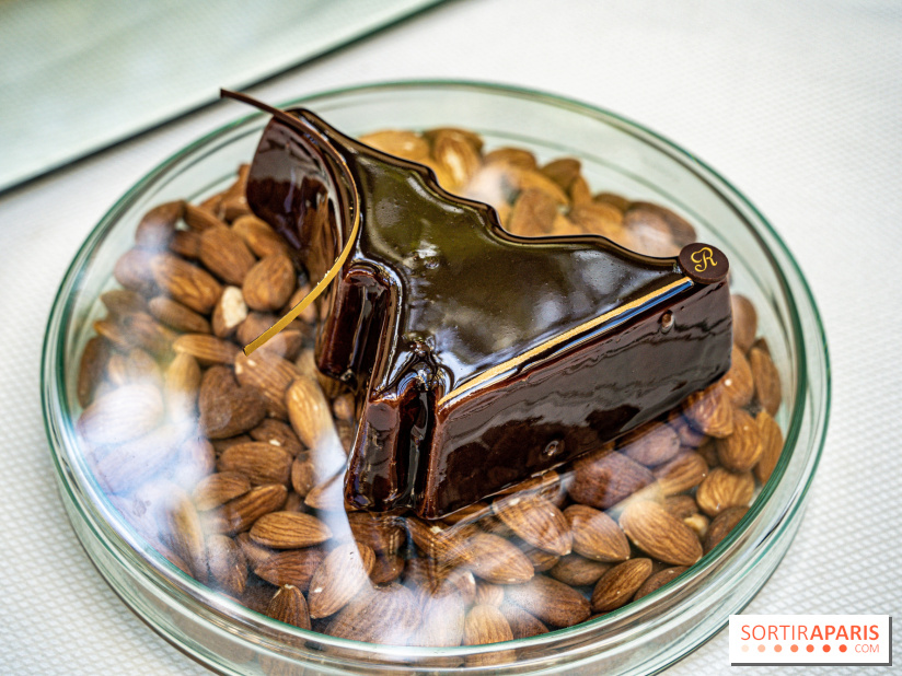 La Bûche de Noël du Ritz 2021 par François Perret