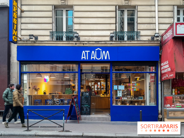 At Aûm, studio de yoga et espace de coworking dans le 20e