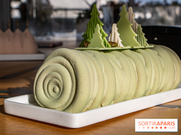 Bûche de Noël Pistache Candy Paradis 2022