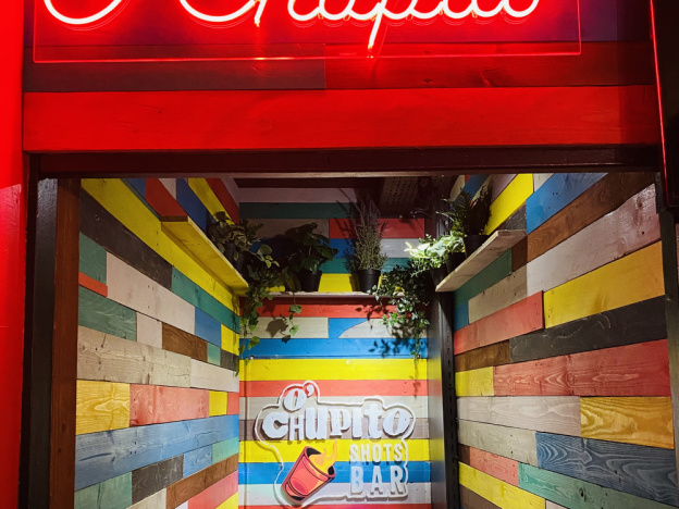 O'Chupito, le bar parisien aux 500 shots