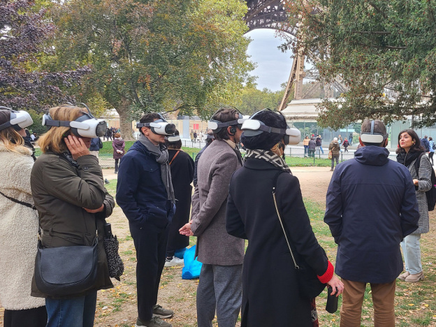 Visitez la Tour Eiffel de 1889 en VR  - 1 (1)
