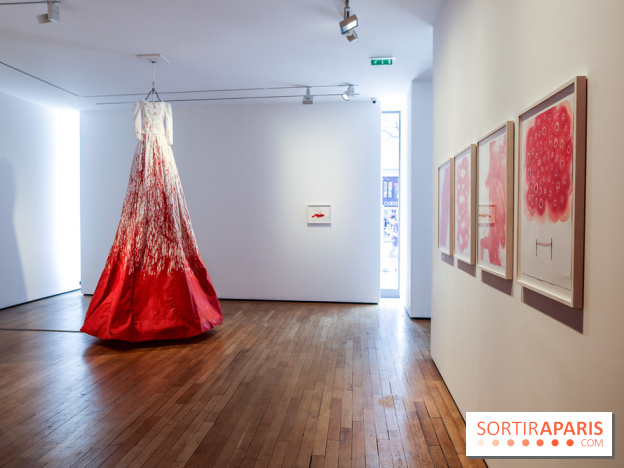 Expo Memory Under The Skin de Chiharu Shiota à Paris, nos photos