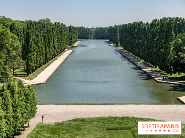 Le Gué, l'installation éphémère du Domaine de Sceaux qui fait marcher sur l'eau -  grand canal