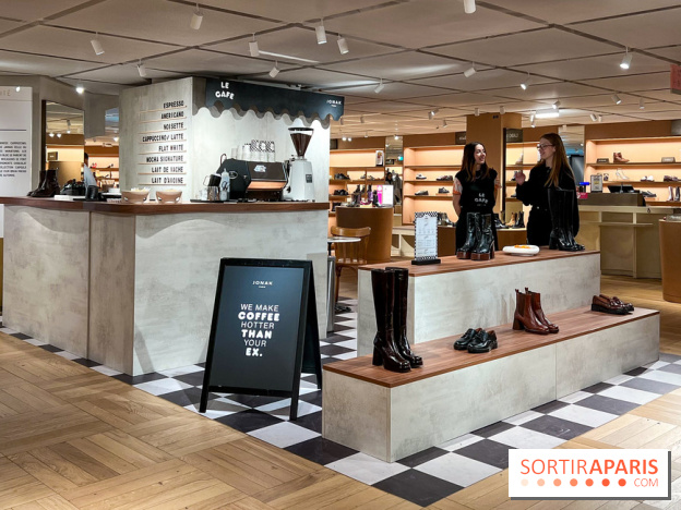 Café Jonak et collections chaussures marrons - Galeries Lafayette Haussmann