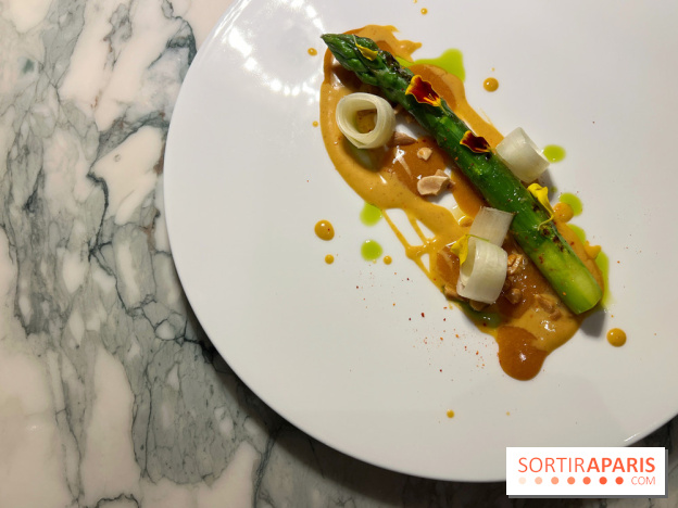 Amâlia - Asperge miso, cacahuète