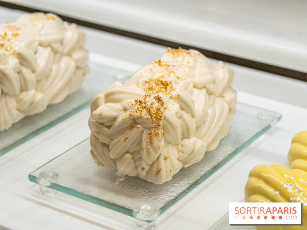 Les Bûches de Noël du Ritz Paris 2024 et les Galettes des Rois 2025 par François Perret - photos -  A7C2537