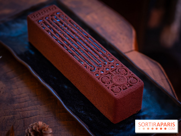 La bûche de Noël du Westin Paris-Vendôme 2024 et galette des Rois 2025 par Valentin Sevilla - photos -  A7C7112