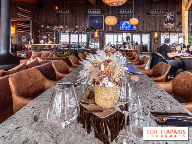 Bo Ranch, le restaurant - bar, site événementiel et lieu de compétition de Reining -  grande tables