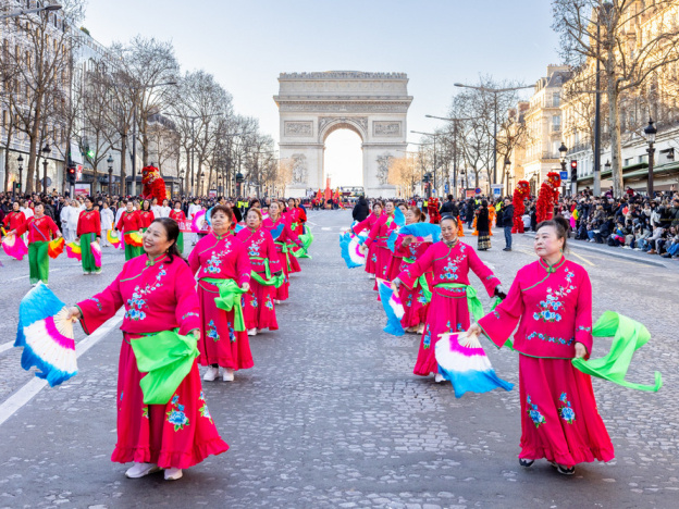 Défilé du Nouvel An Chinois sur les Champs-Élysées 2025 - IMG 7793