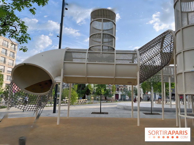 Aire de jeux place Jean Jaurès - 1F1ABD82 15FB 4A0A B8AE BFB68FBD6D41