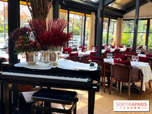 Le Berkeley - Décoration piano verrière