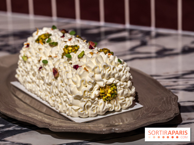 Bûche de Noël Paris-Brest pistache et tropicale de Nour Kandler - Lalla Coffee - A7C02374