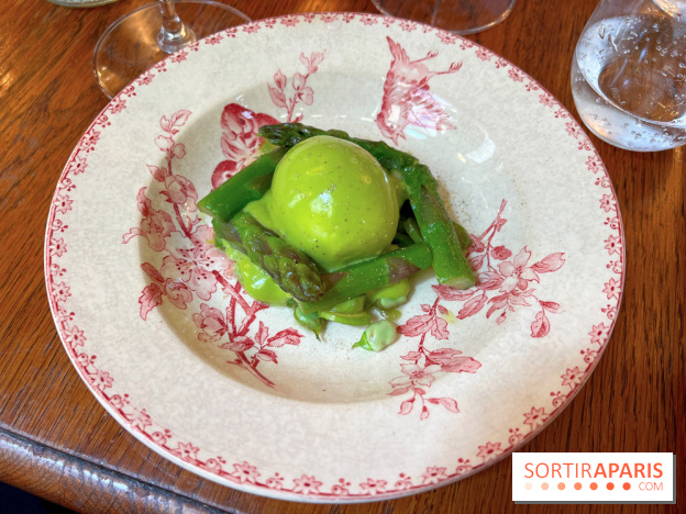 L'Auberge des Crus - Oeuf mollet, asperges vertes