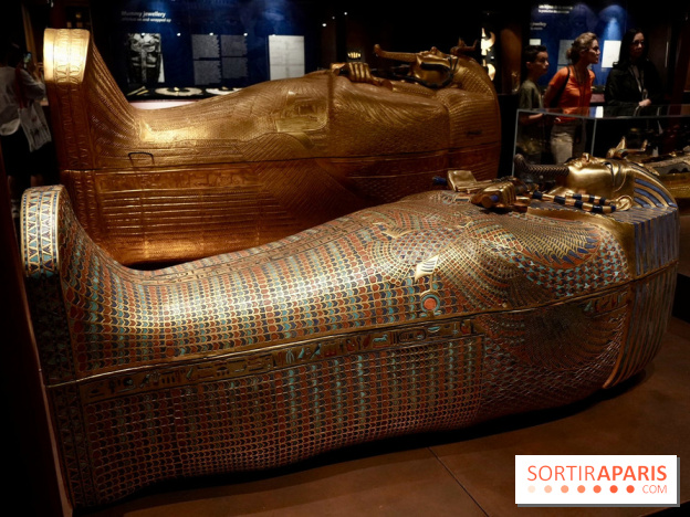 Le sarcophage doré de l’exposition Toutânkhamon - Toutankhamon : son tombeau et ses trésors