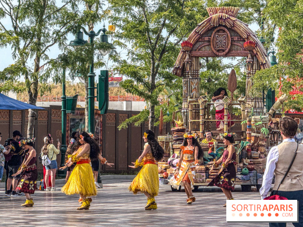 Disneyland Paris : la Cavalcade des Princesses Disney à Disney Adventure World