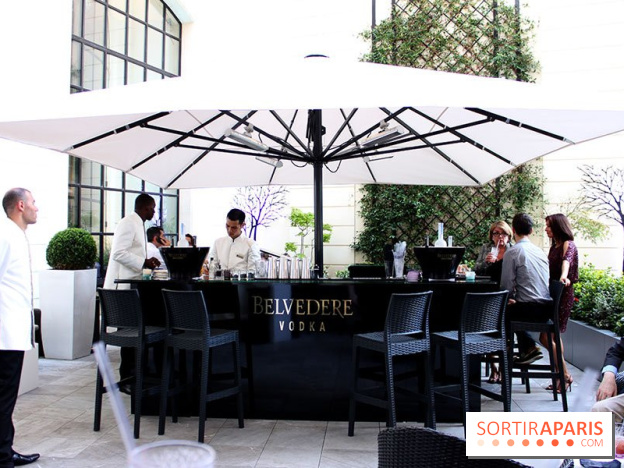 La terrasse d'été du Shangri-La Paris by Belvedere