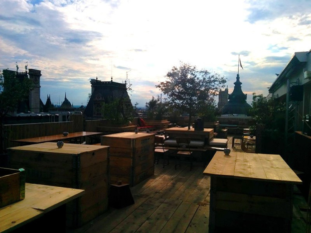 Le Perchoir du Marais au rooftop du BHV