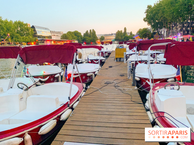 Le bateau électrique sans permis à Paris