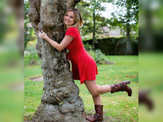 Constance, une humoriste libre et indépendante