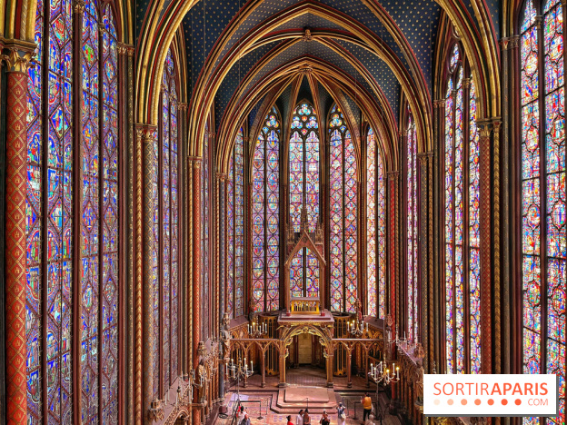 La Sainte-Chapelle et ses 1113 vitraux, un véritable joyau gothique à Paris