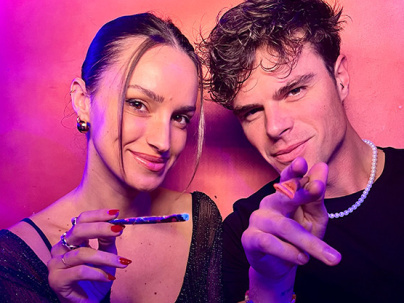 Les ateliers de Paint me Up - paint me up apero peinture sortir a paris glow in the dark (5)