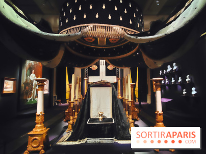 Le Dernier sacre : l'exposition immersive dans les coulisses d'un couronnement au Mobilier national