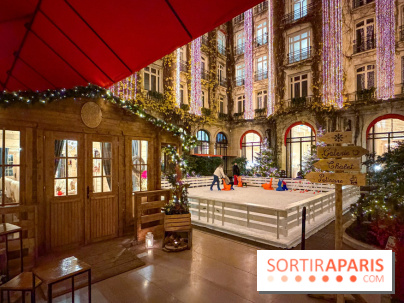 Noël 2025 au Plaza Athénée : tea time festif en famille, patinoire enchantée et chalet-raclette